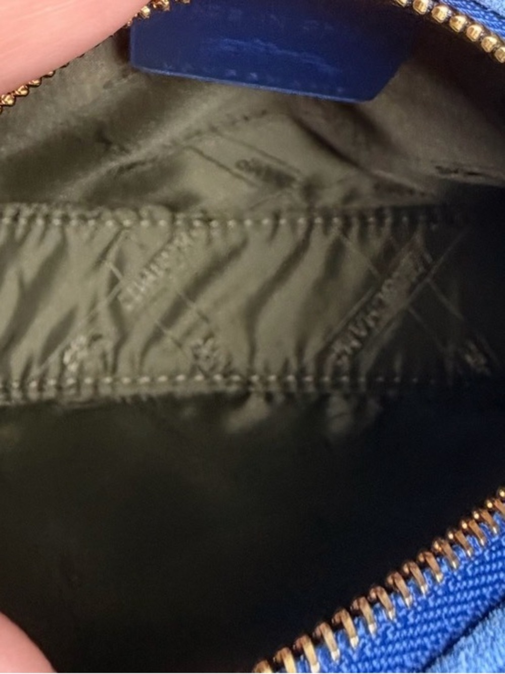Longchamp Cavalcade Round Suede Belt Bag in Blue NWT - Picture 6 of 10